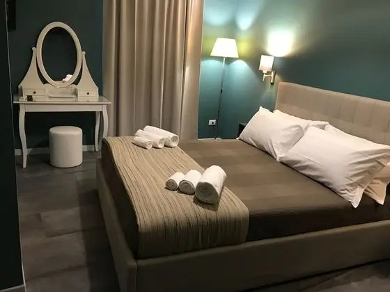 Tek Büyük Yataklı Oda