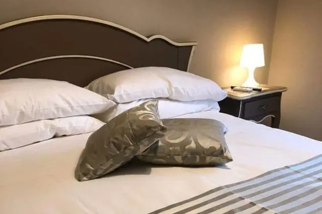 Oda, Ortak Banyo (L'Ulivo)