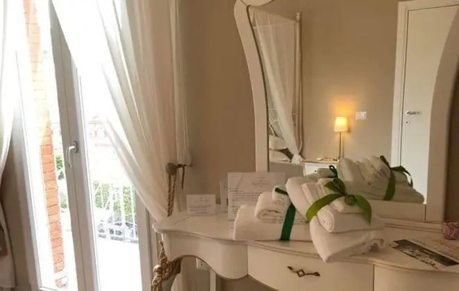 Panoramic Süit (Castel Baronia)