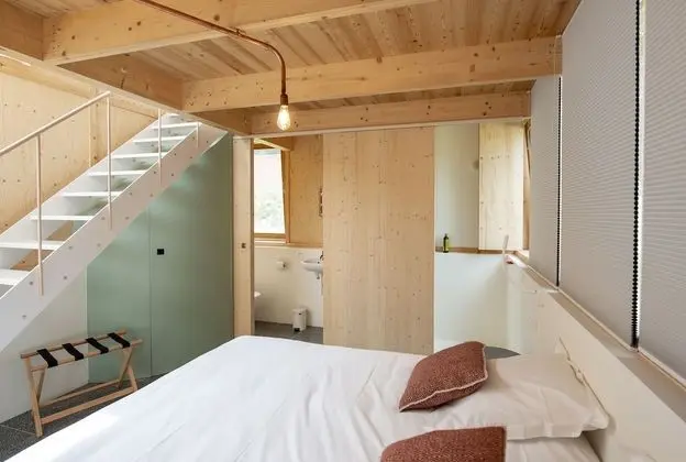 Family Bungalov, Teras (Hut)