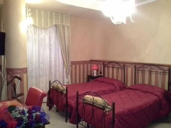 Üç Kişilik Oda, Ortak Banyo