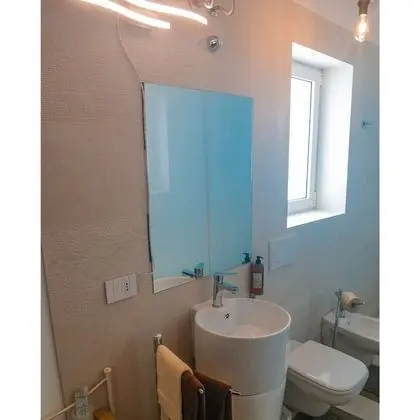 Basic Tek Büyük Yataklı Oda, Şehir Manzaralı