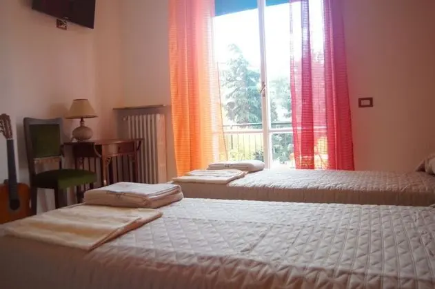 Classic Tek Büyük veya İki Ayrı Yataklı Oda, Balkon, Şehir Manzaralı (Musica)