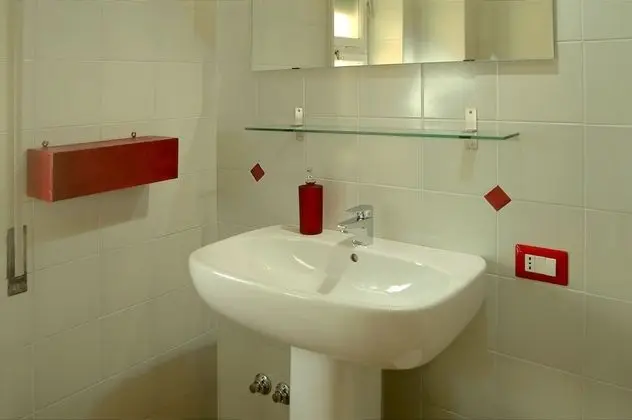 Classic Tek Büyük Yataklı Oda, Balkon, Şehir Manzaralı (Teatro)