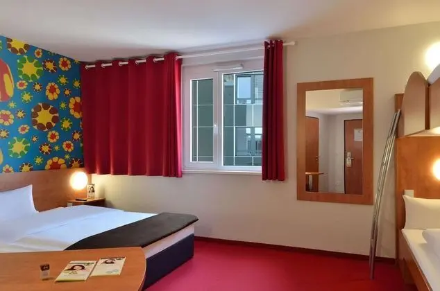 Dört Kişilik Oda