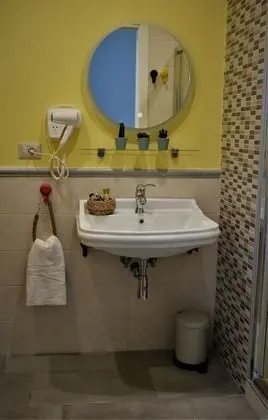 Comfort Üç Kişilik Oda, 1 Büyük (Queen) Boy Yatak ve Çekyat