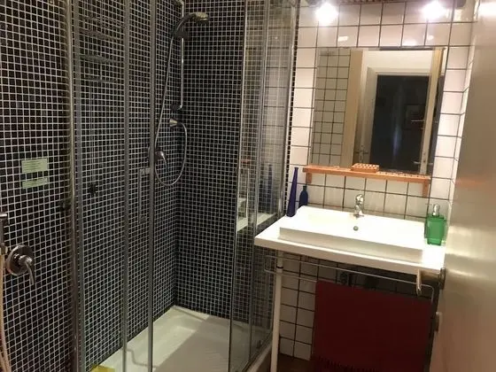 Tek Büyük Yataklı Oda, Banyolu/Duşlu