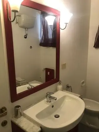 Üç Kişilik Oda, Banyolu/Duşlu