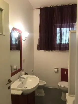 Üç Kişilik Oda, Banyolu/Duşlu