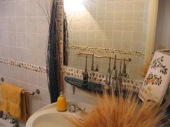 Üç Kişilik Oda, Özel Banyo