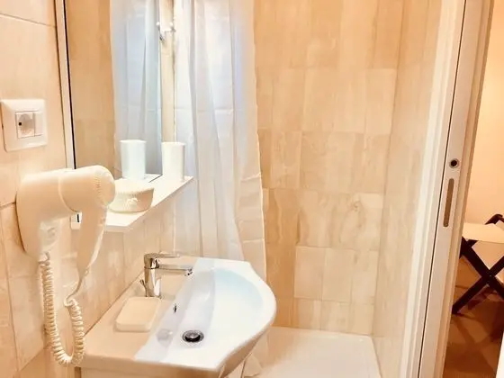 Standard Büyük Yataklı Tek Kişilik Oda, 1 Yatak Odası