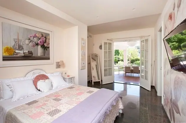 Classic Tek Büyük Yataklı Oda, 1 Yatak Odası, Veranda, Havuz Manzaralı