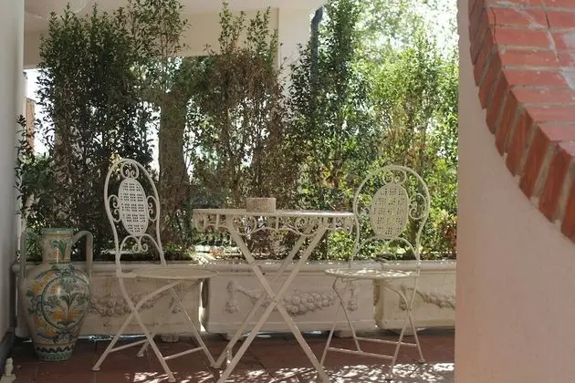 Luxury Üç Kişilik Oda, Veranda, Havuz Manzaralı