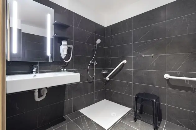 Standard Tek Büyük Yataklı Oda, Engellilere Uygun, Sigara İçilmez