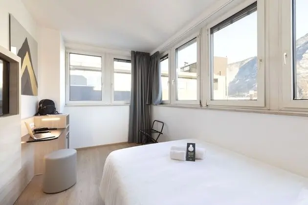 Standard Tek Kişilik Oda, Sigara İçilmez