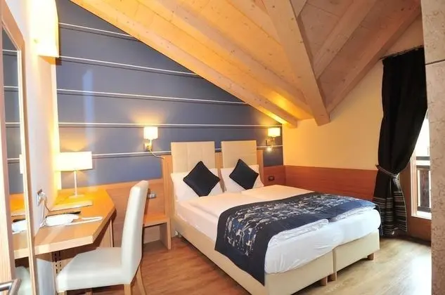 Comfort Tek Büyük veya İki Ayrı Yataklı Oda, 1 Yatak Odası