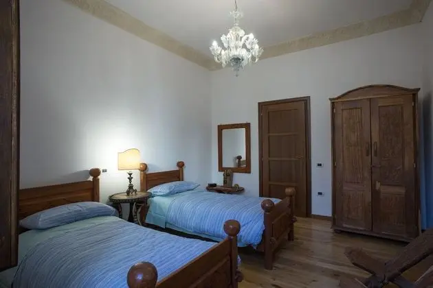 Basic İki Ayrı Yataklı Oda