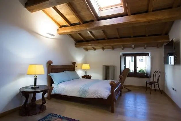 Basic Tek Büyük Yataklı Oda