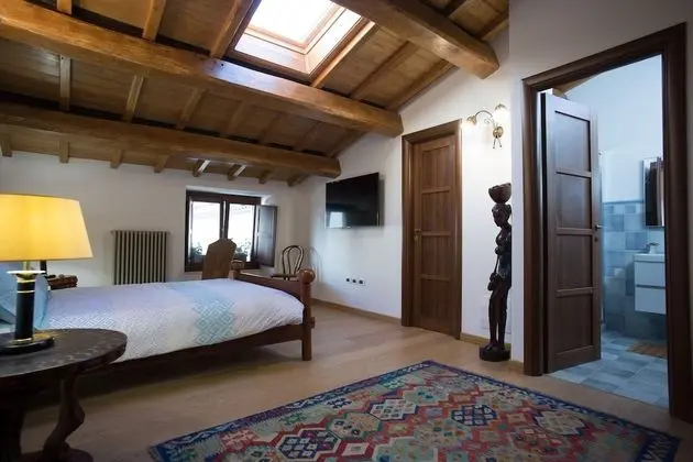 Basic Tek Büyük Yataklı Oda