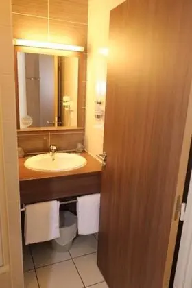 Dört Kişilik Oda