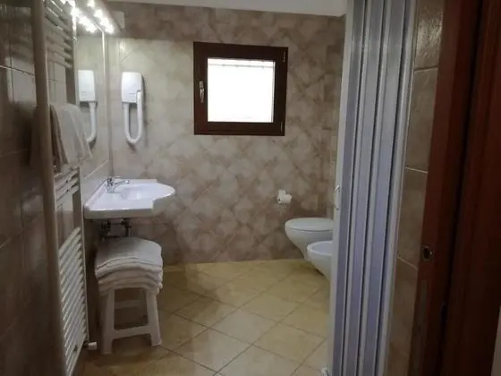 Comfort Dört Kişilik Oda