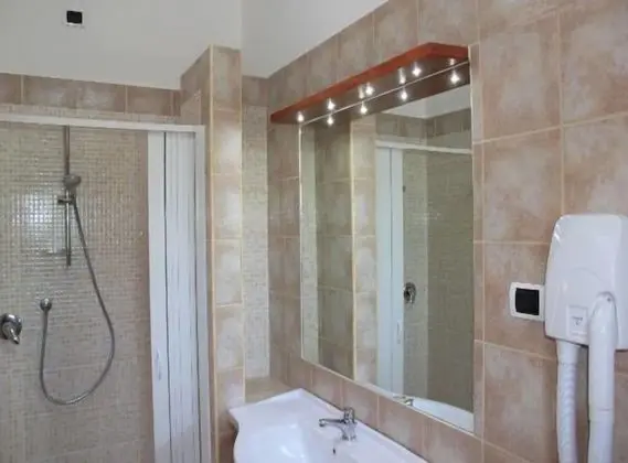Comfort Üç Kişilik Oda