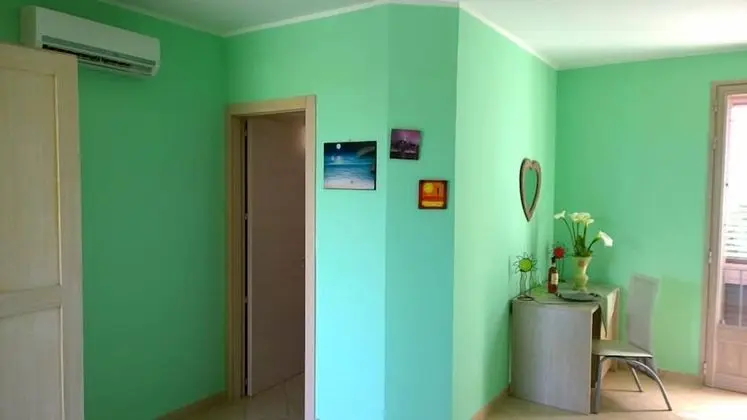 Tek Büyük Yataklı Oda, Balkon