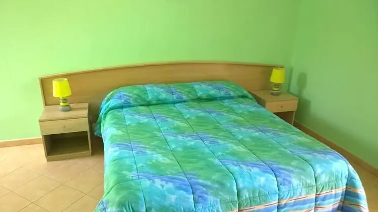 Tek Büyük Yataklı Oda, Balkon