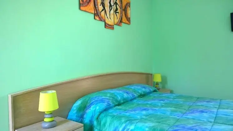 Tek Büyük Yataklı Oda, Balkon