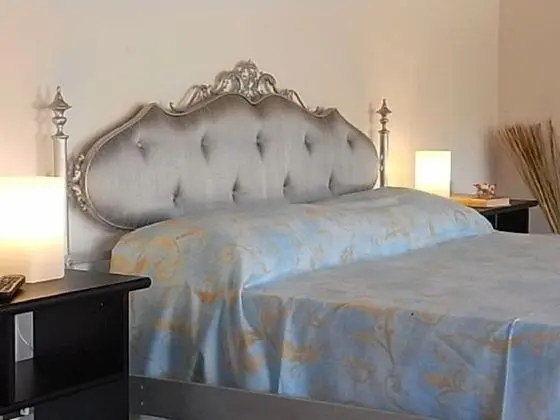 Dört Kişilik Oda, Bahçe Manzaralı