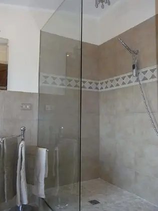 Dört Kişilik Oda, Bahçe Manzaralı