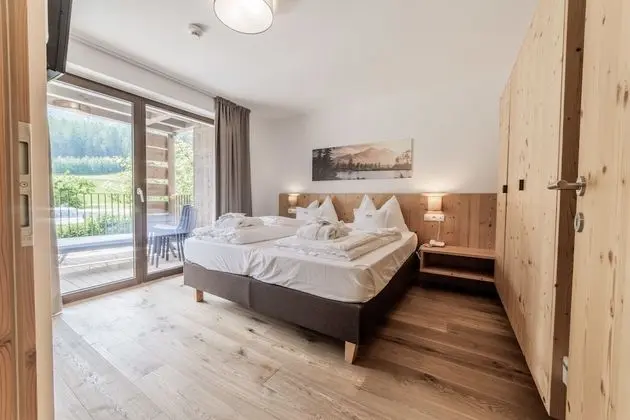 Deluxe Tek Büyük Yataklı Oda, Dağ Manzaralı