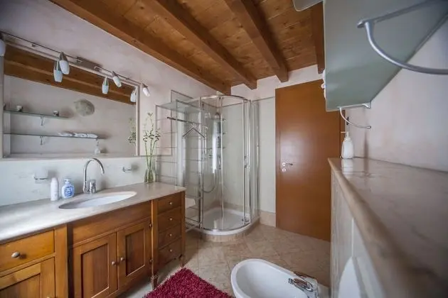 Apart Daire, 2 Yatak Odası, Üzüm Asması Manzaralı