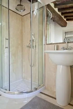 Comfort Süit (Carlotta)