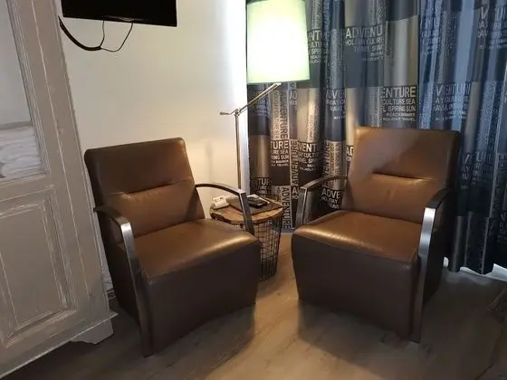 Deluxe Tek Büyük veya İki Ayrı Yataklı Oda, Ortak Banyo (Kwintelooijen)