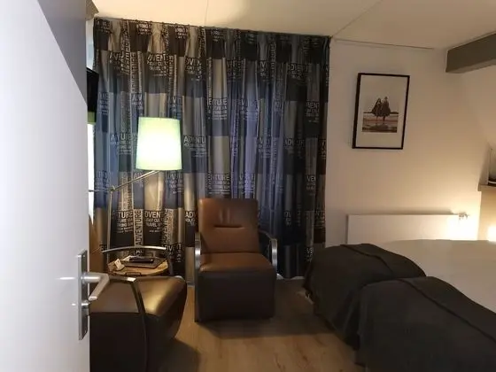 Deluxe Tek Büyük veya İki Ayrı Yataklı Oda, Ortak Banyo (Kwintelooijen)
