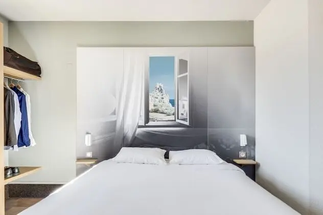 Tek Büyük Yataklı Oda, Sigara İçilmez