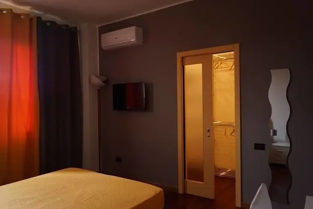 Superior Tek Büyük Yataklı Oda, Banyolu/Duşlu, Liman Manzaralı