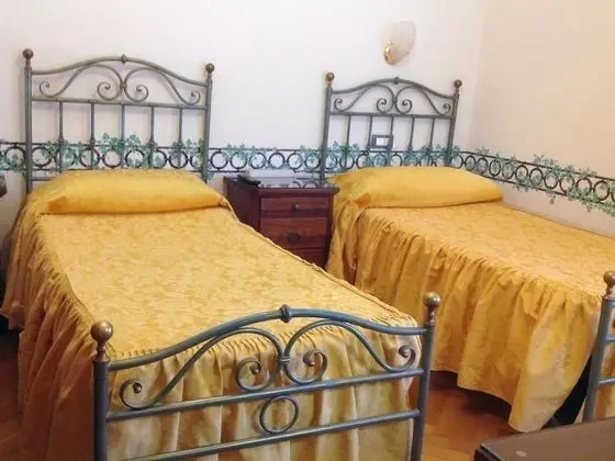 Classic Tek Büyük veya İki Ayrı Yataklı Oda, Özel Banyo (External)