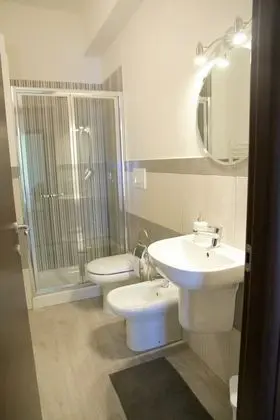 Üç Kişilik Oda, Özel Banyo (External)