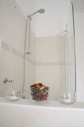 Deluxe Tek Büyük veya İki Ayrı Yataklı Oda, 1 Büyük (Queen) Boy Yatak, Sigara İçilmez