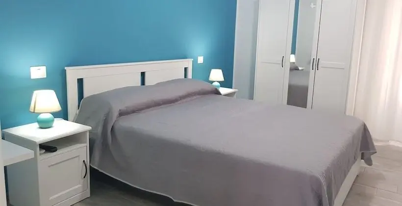 Comfort Tek Büyük Yataklı Oda (Fegea)