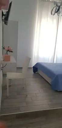 Deluxe Tek Büyük Yataklı Oda (Selene)