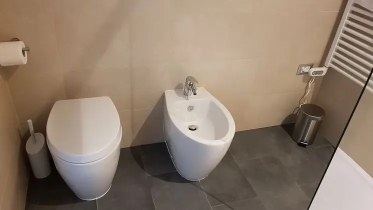 Junior Süit, Şehir Manzaralı (Noemi)