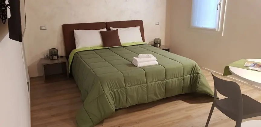 Süit, Şehir Manzaralı (Emma)