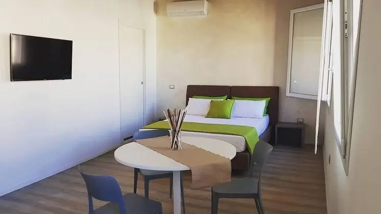 Süit, Şehir Manzaralı (Emma)