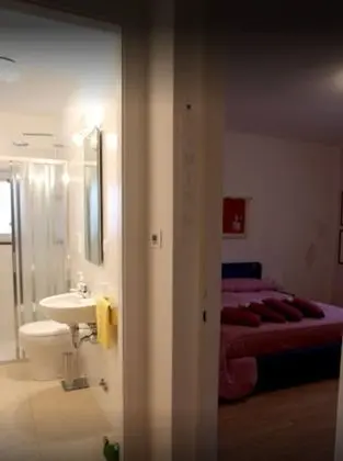 Classic Tek Büyük Yataklı Oda, Ortak Banyo