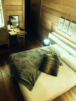 Superior Tek Büyük veya İki Ayrı Yataklı Oda