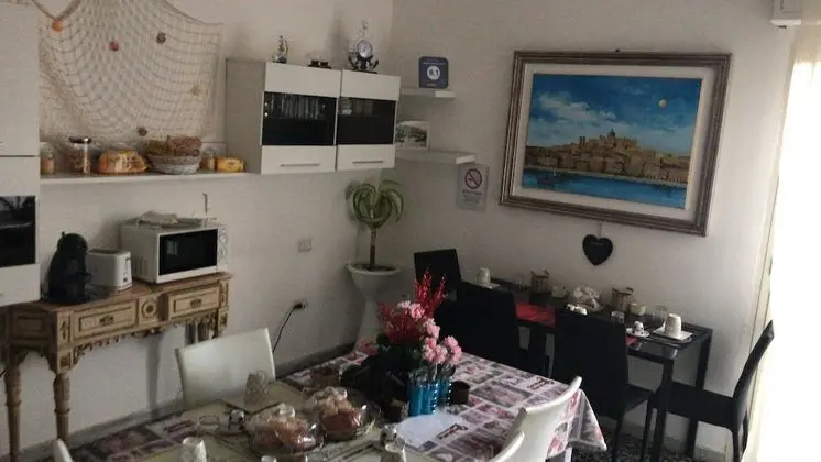 Comfort Tek Büyük Yataklı Oda, Ortak Banyo