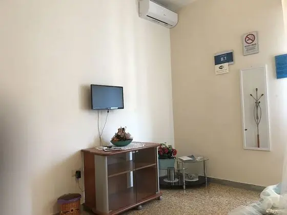 Economy Tek Büyük Yataklı Oda, Ortak Banyo